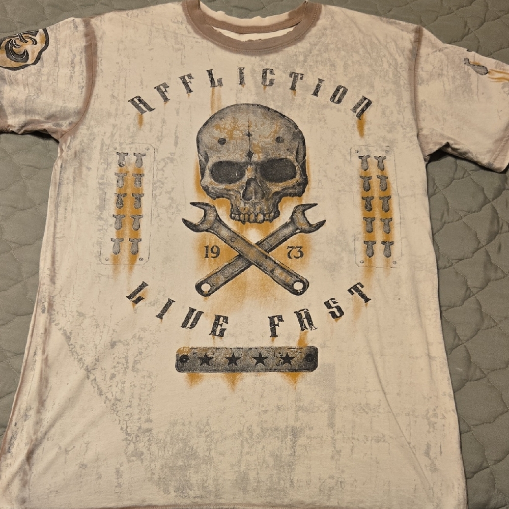 Affliction Men's Tan Skull Graphic Tee